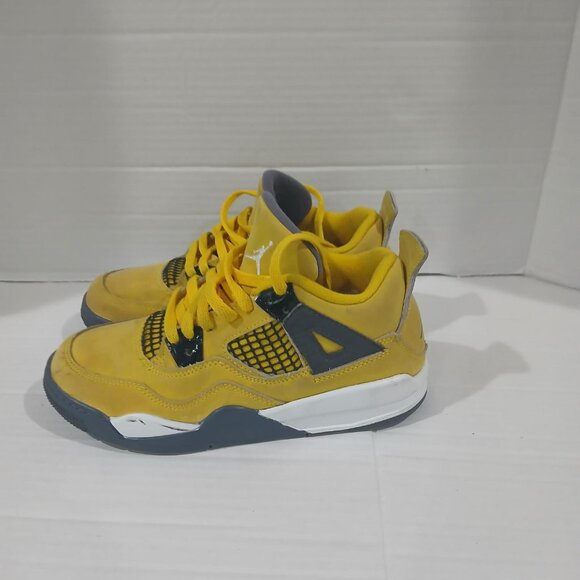 Lots of 4 kids mixed buddle boys shoes multiple brands size 1 US for young boys. - Picture 2 of 13